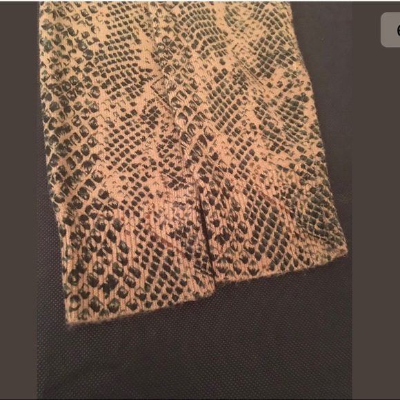 ❌SOLD❌Sag Harbor pullover sweater long sleeves - Picture 6 of 7